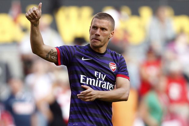 Frustrasi, Podolski...