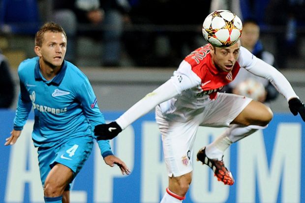 Tahan Monaco, Zenit...
