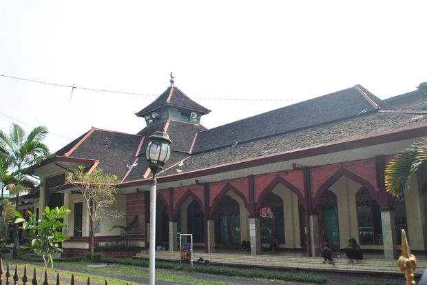 Masjid Besar Cipaganti,...