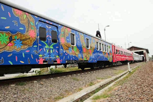 KA Cirebon Ekspres Ganti...