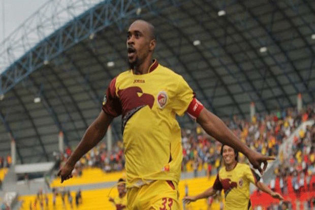 Kone Masih Bingung Lepas...