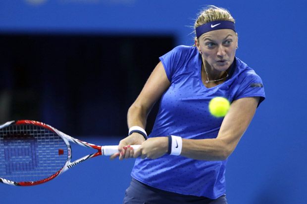 Kalahkan Stosur, Kvitova...