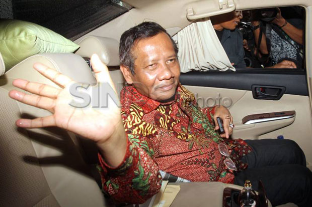 Kisruh UU & Perppu Pilkada,...