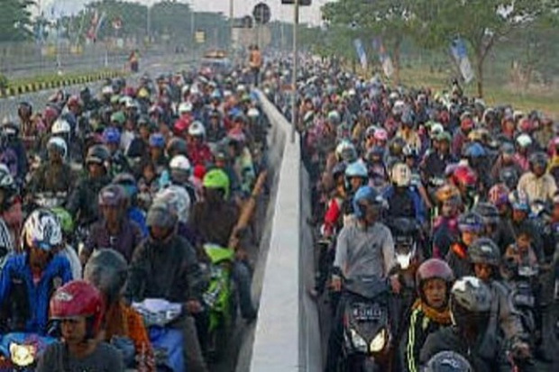 Puncak Arus Balik, Jembatan...