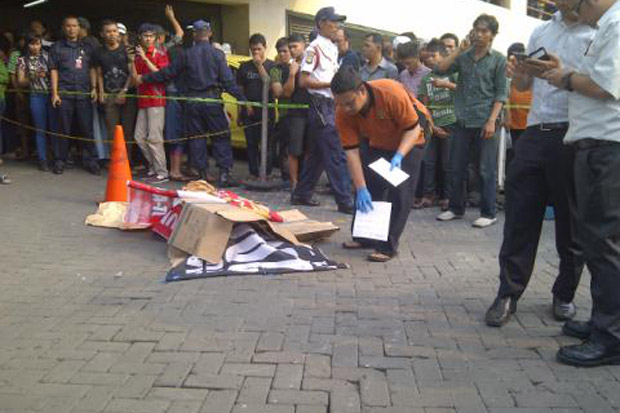 Sebelum Loncat dari...