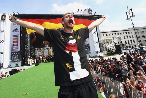 Jerman Rilis Film Dokumenter...