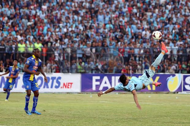 Sulitnya Persela Bersaing...