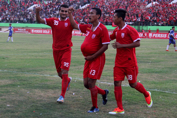 Persis Solo Perlebar...