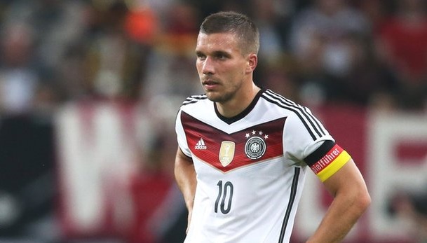 Podolski Sesalkan Buruknya...