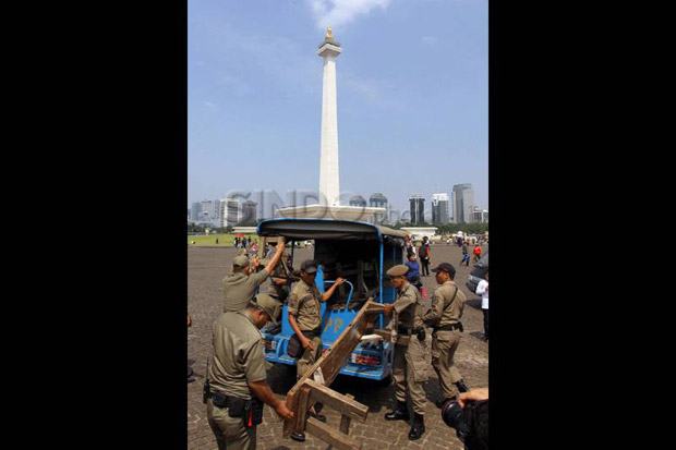 Ini Cara Tangani PKL...