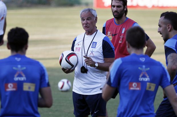 Ranieri Tertawa Ditanya...