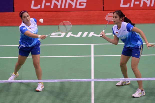 Pia/Rizki Amelia Lolos,...
