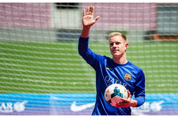 Ter Stegen Berambisi...