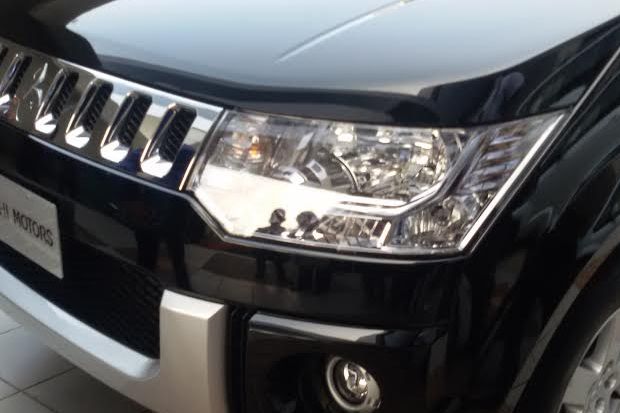 Warga Riau Beli Mobil...