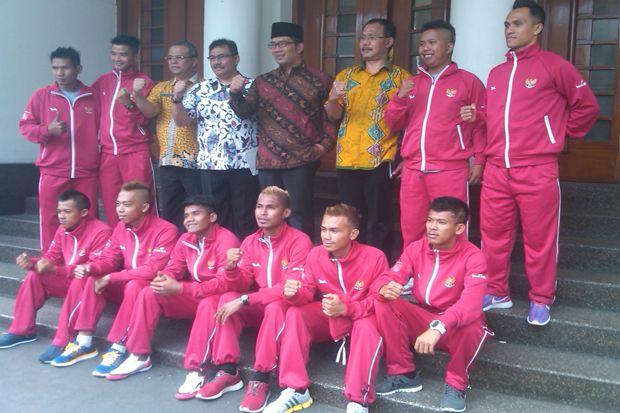 Wali Kota Bandung Lepas...