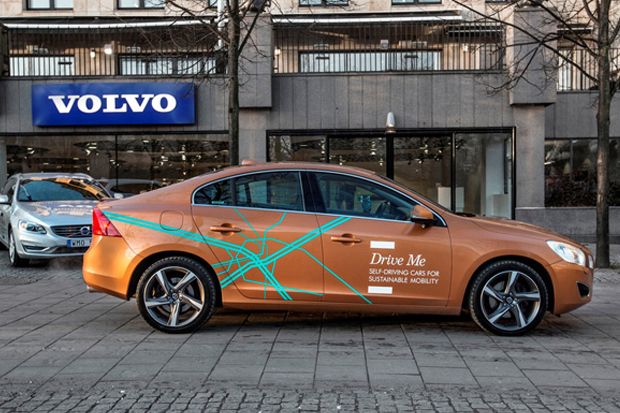 Volvo Pamer Mobil Otonom...