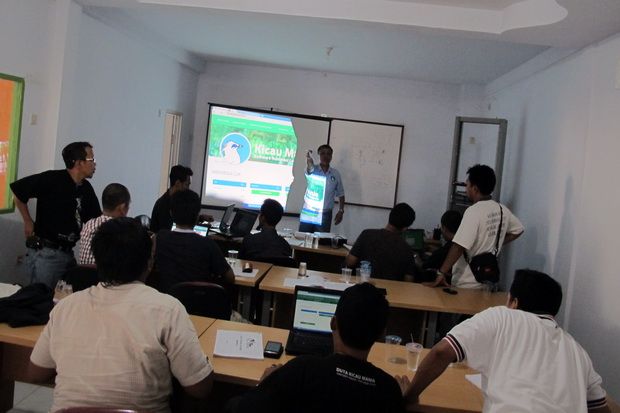 Software Nominasi KM...