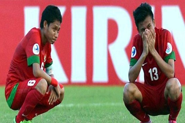 Evan & Maldini Hanya...