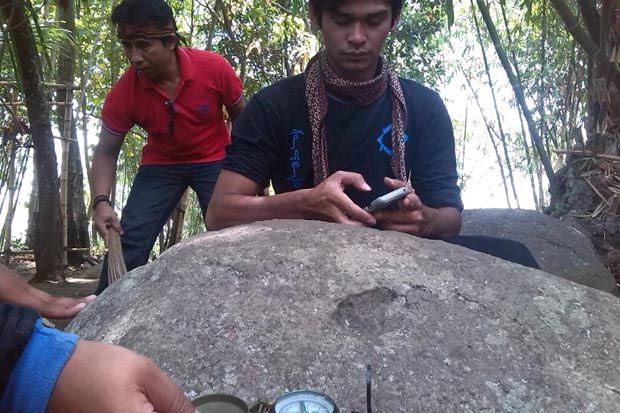 Ratusan Batu di Situs...