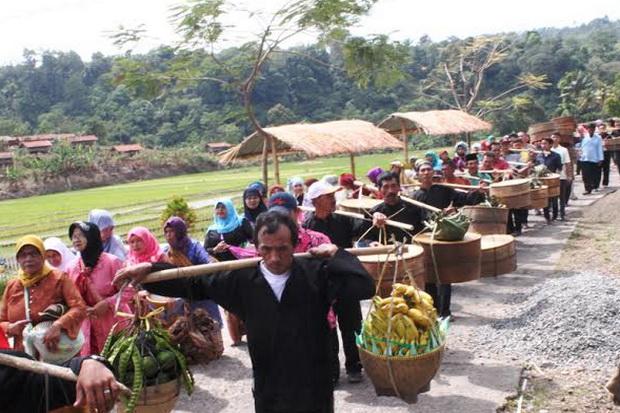 Sambut Musim Tanam,...
