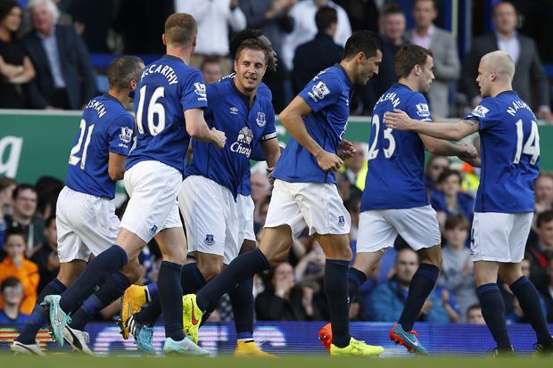Southampton Pesta Gol,...