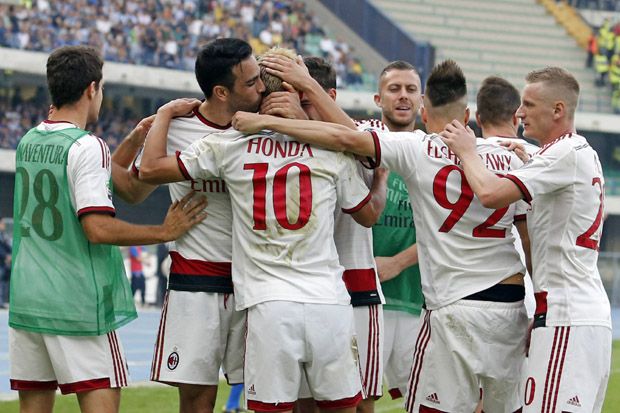 Honda Bantu Milan Raih...