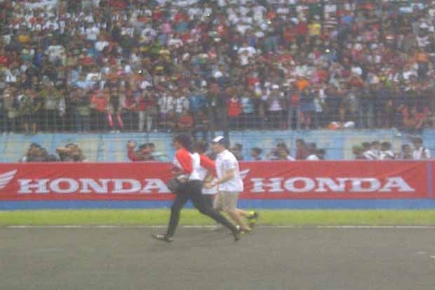 Usai Menari , Marquez...