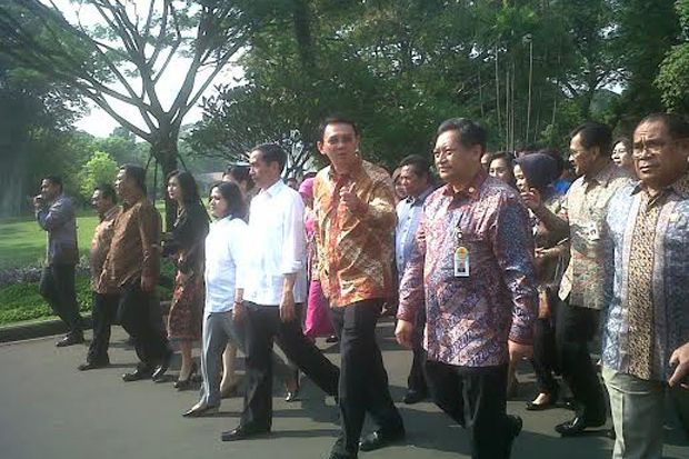 Keliling Istana, Jokowi-Ahok...