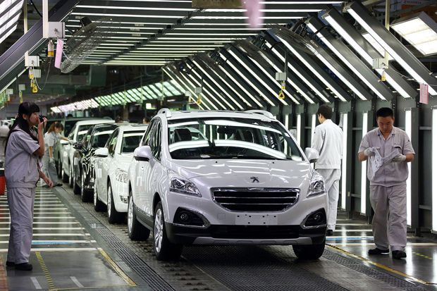 Peugeot Bukukan Arus...