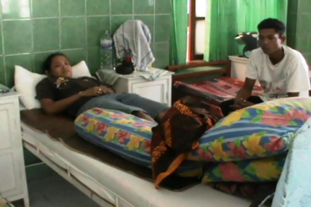Tak Mampu Bayar Obat,...