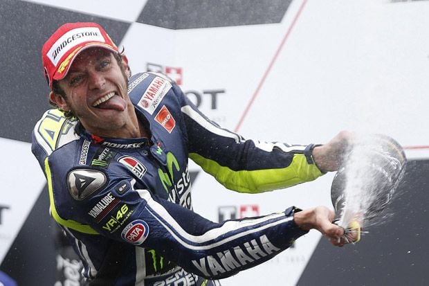 Rossi Pasang Dua Target...