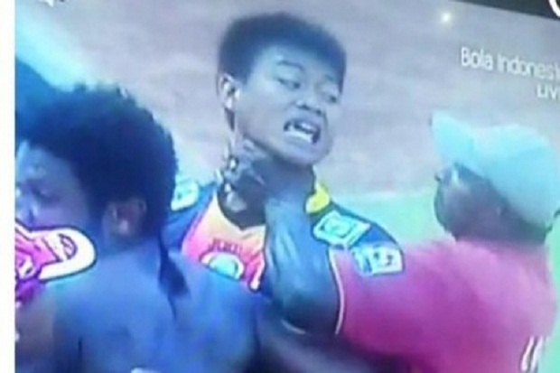 Arema Minta Komdis Sanksi...