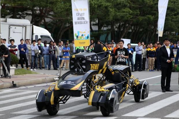 Hyundai Pamer Empat...