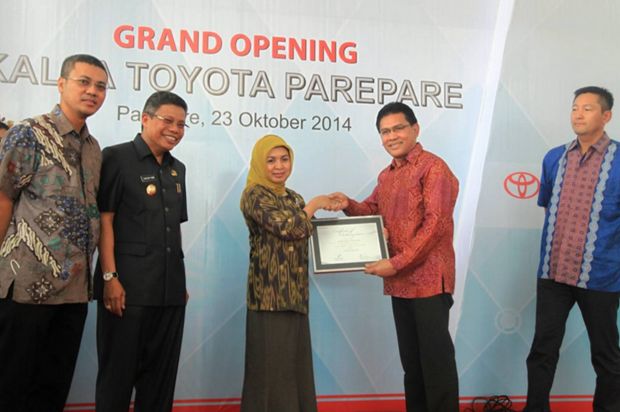 Toyota Perluas Jaringan...