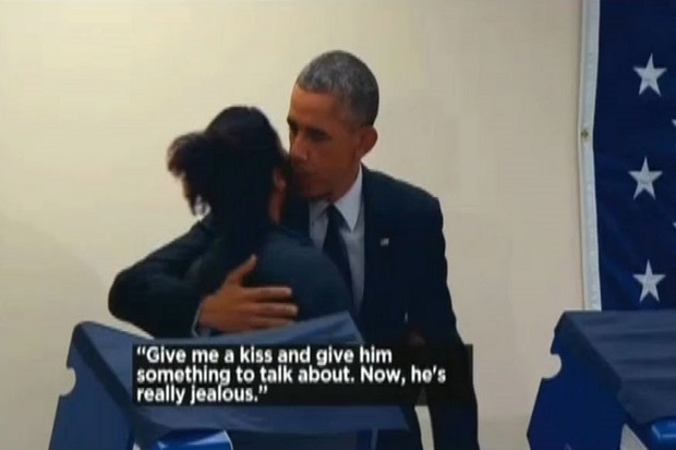 Pacar Dikecup Obama,...