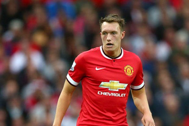 Jones Desak United Tampil...