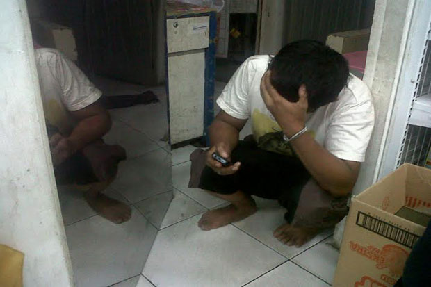 Diduga Curi Pulsa, Buyung...