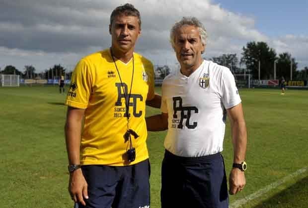 Donadoni Diambang Pemecatan,...