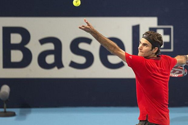 Federer Rebut Trofi...