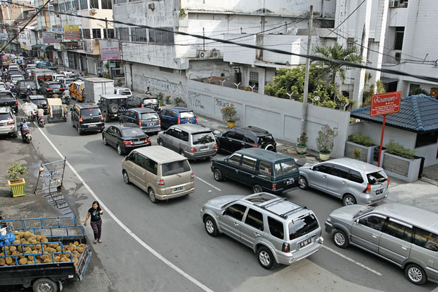 Warga Pengguna Jalan...