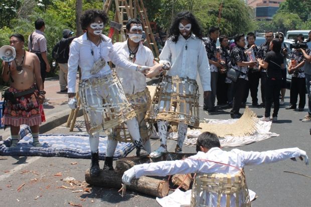 Hari Sumpah Pemuda,...