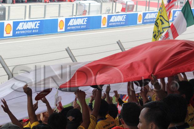 Merah-Putih Raksasa...