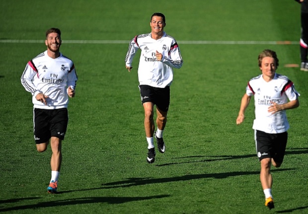 Pemain Madrid Banjir...