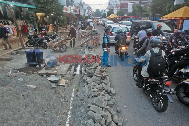 Pungli Marak di Lokasi...