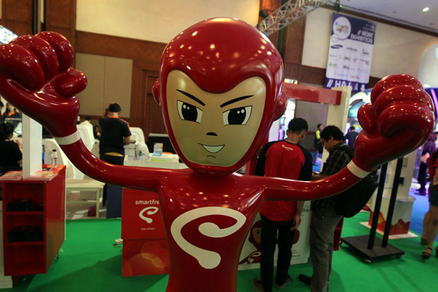 Kerja Sama Smartfren-...