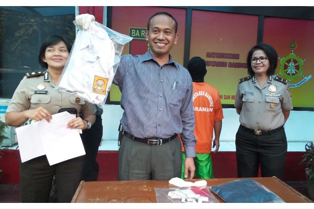 Guru Honorer di Bandung...