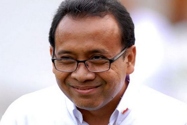 Rektor UGM Pratikno...