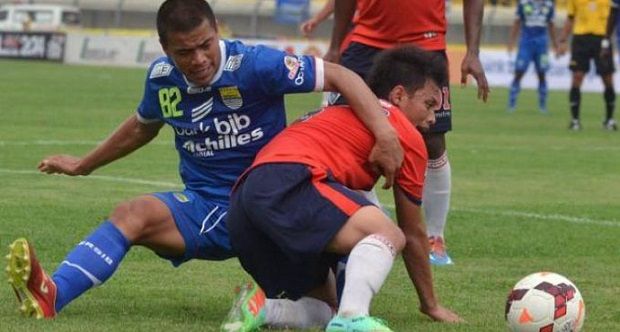 Derby Bandung Masih...