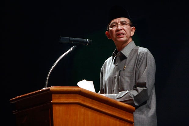 Elite KMP Hadiri Muktamar...