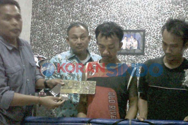 Curi Betor Buat Bayar...
